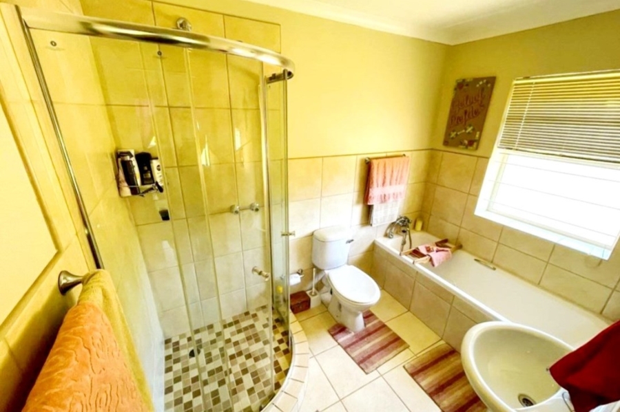 Commercial Property for Sale in Friemersheim Western Cape